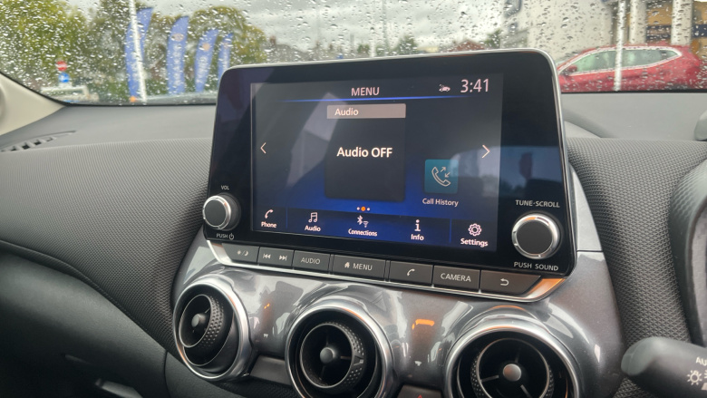 Nissan Juke 1.0 DiG-T 114 Acenta 5dr Petrol Hatchback